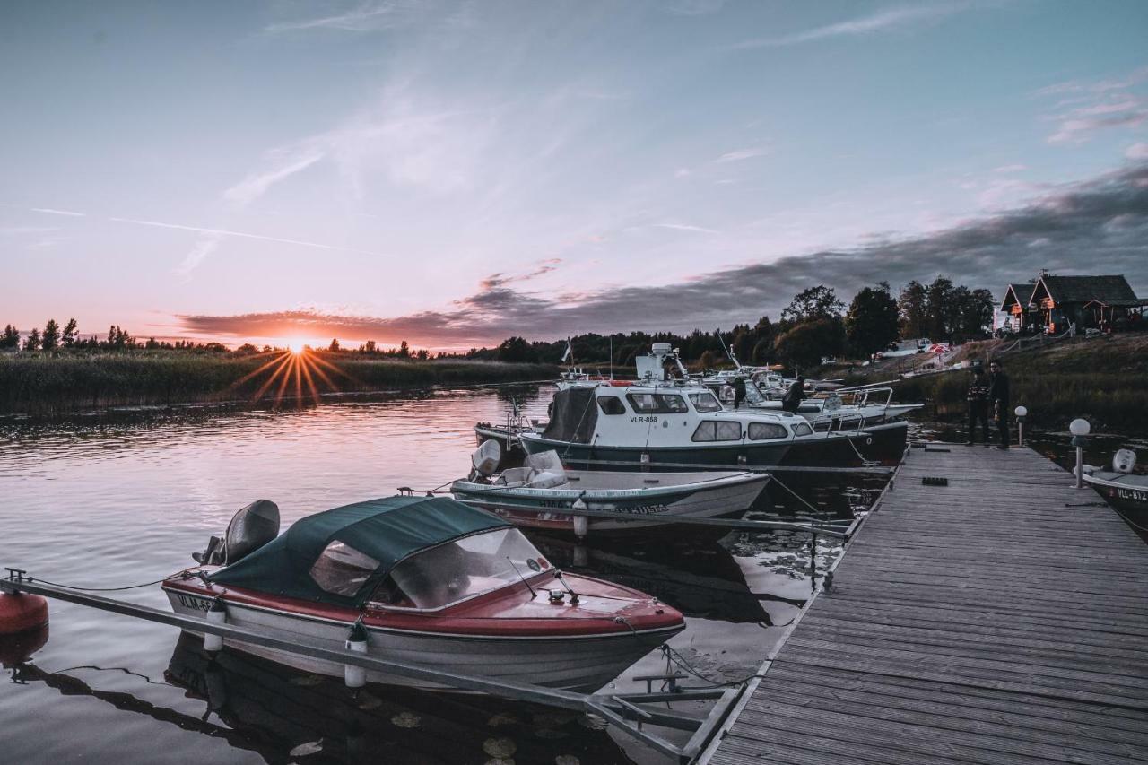 Kalurikuela Fishing Village Pärnu Exterior photo